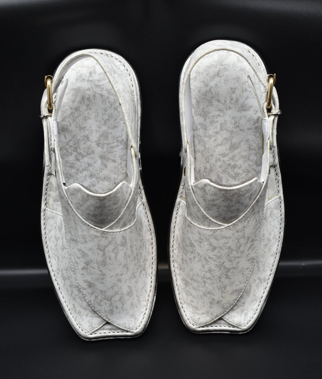 Pihno Golden Rose Zardari chappal