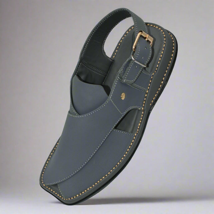 Pihno White Doted Zardari chappal