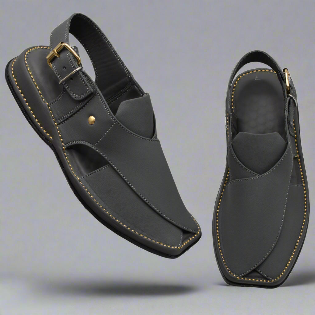 Pihno White Doted Zardari chappal