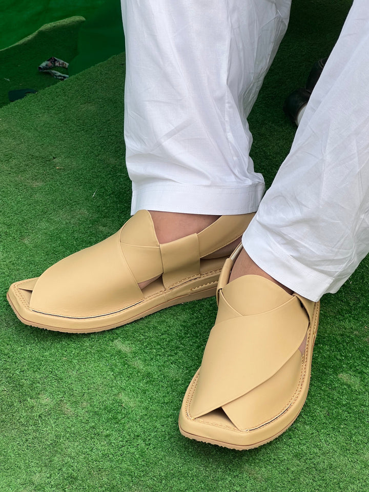 Kaptan Medicated Chappal Gold