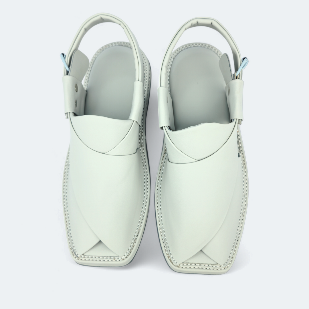 Kaptan Medicated Chappal White