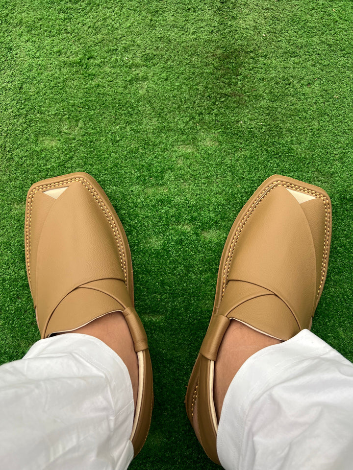 Kaptan Medicated Chappal Brown