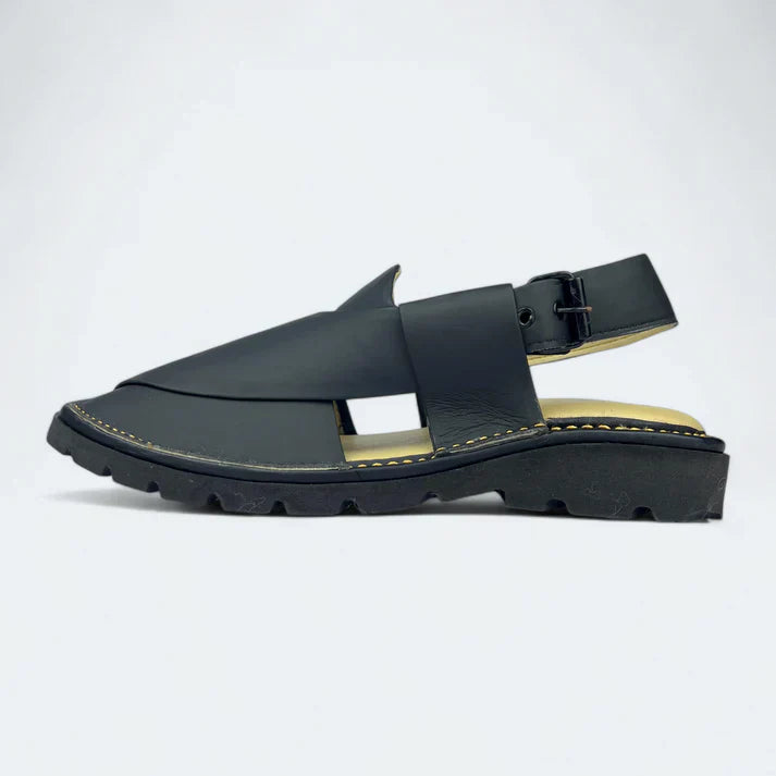Kaptan Medicated Chappal Black