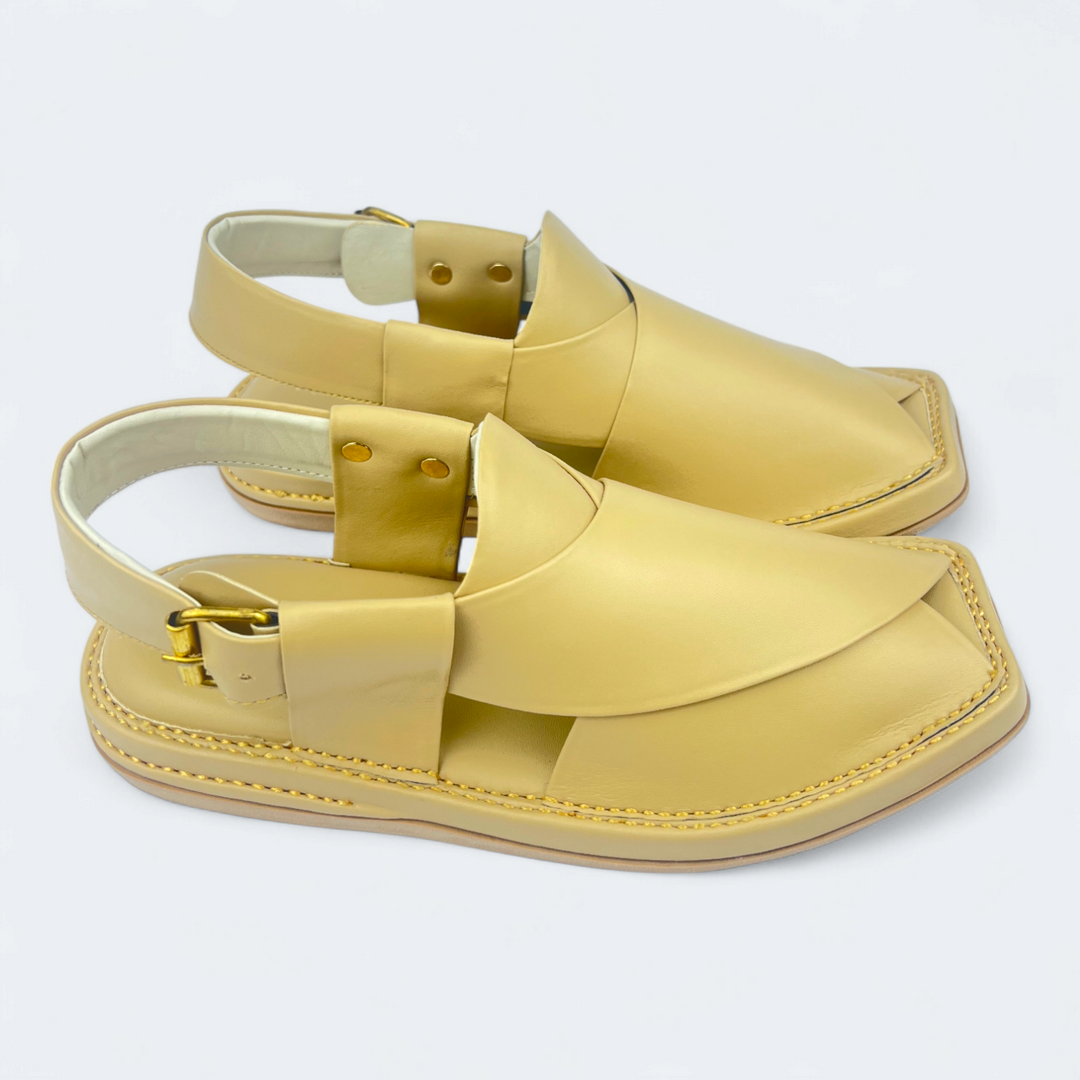 Kaptan Medicated Chappal Gold