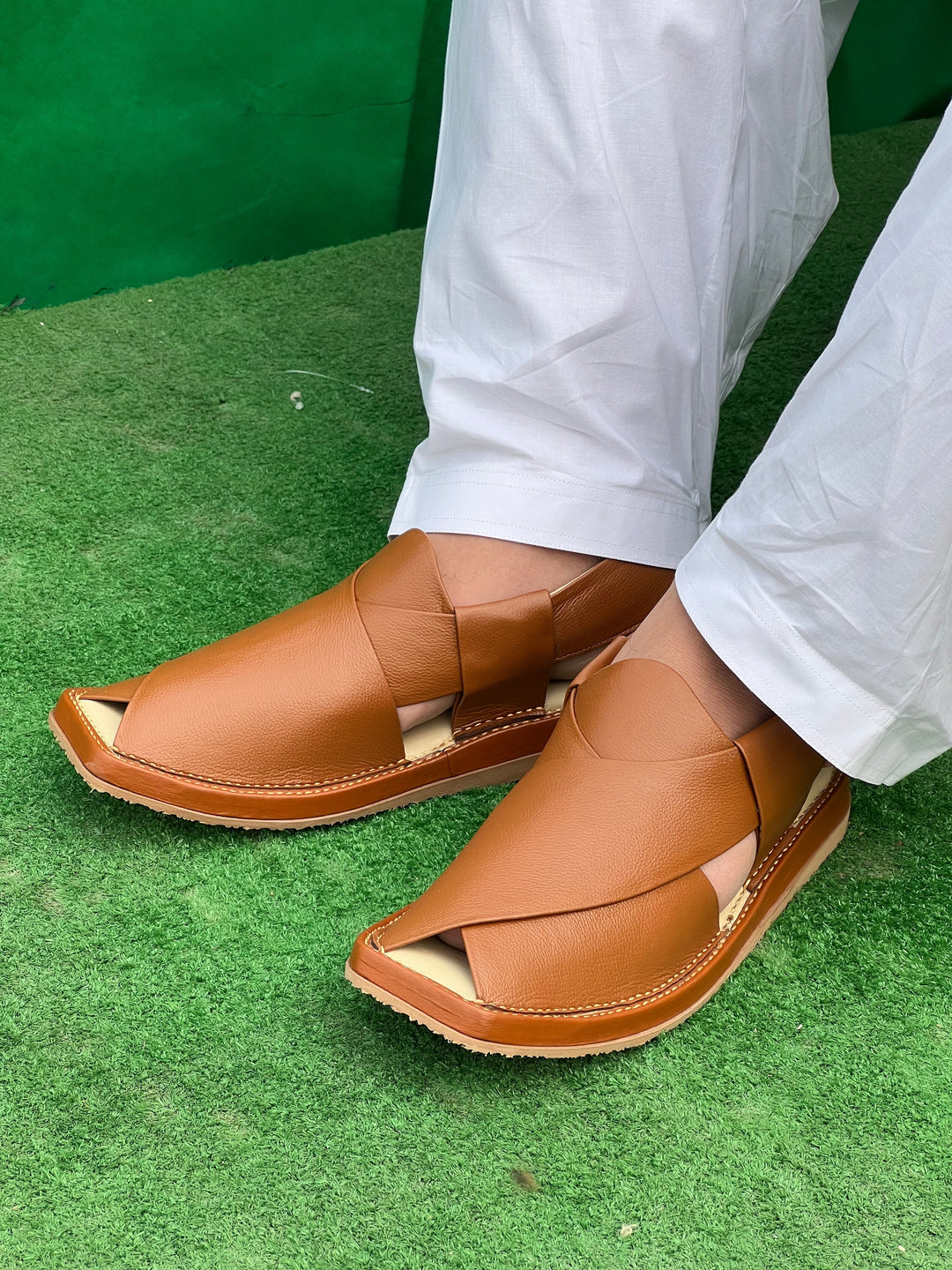 Kaptan Medicated Chappal Mustard