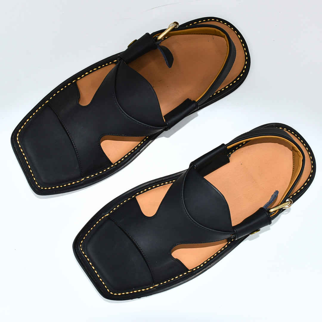 Pihno Black Panjedar Chappal
